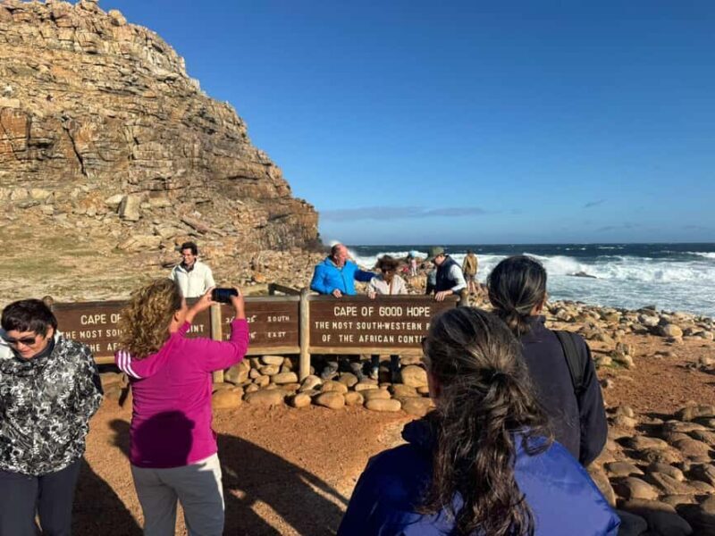 Private Cape Peninsula Tour, Penguins, Cape Point & more... - Key Points