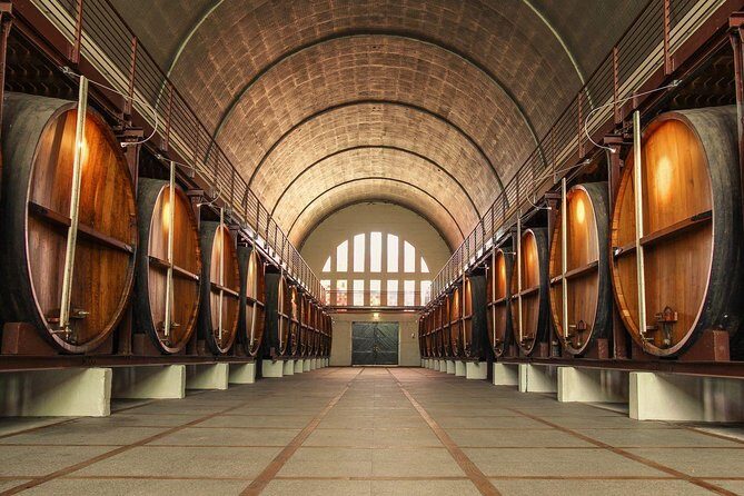 Private Cape Winelands Guided Full Day Tour from Cape Town - Who Should Book This Tour?