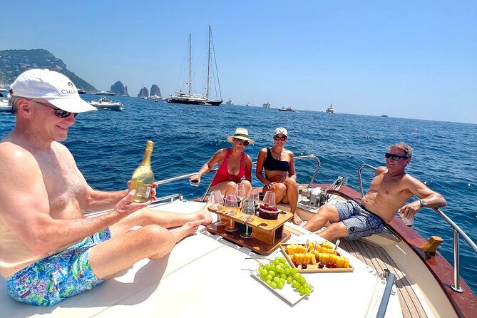 private-capri-boat-tour-best-seller