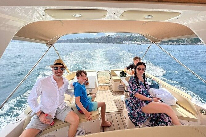 private-capri-boat-tour-experience