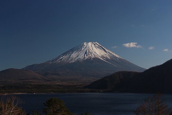 Private car, customizable tour of Mt. Fuji with Cameraman - Exploring the Itinerary