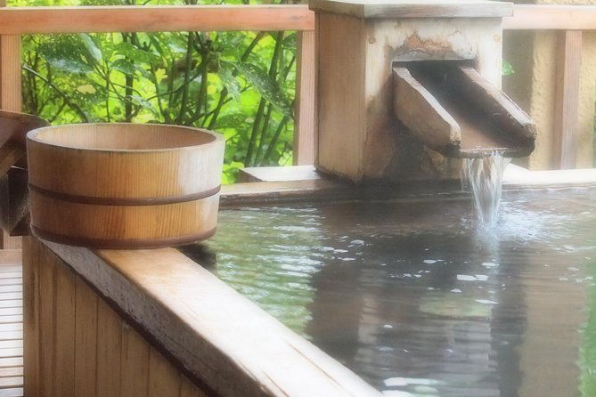 private-car-day-trip-to-the-kobe-mountains-gardens-and-hot-springs-from-osaka