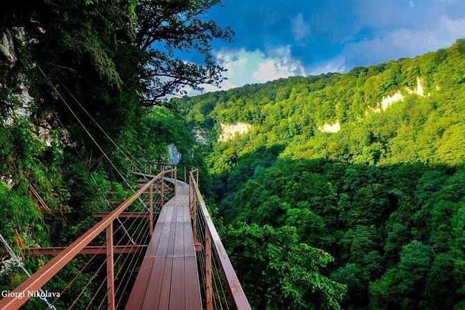 private-car-from-tbilisi-kutaisi-martvili-canyons-caves