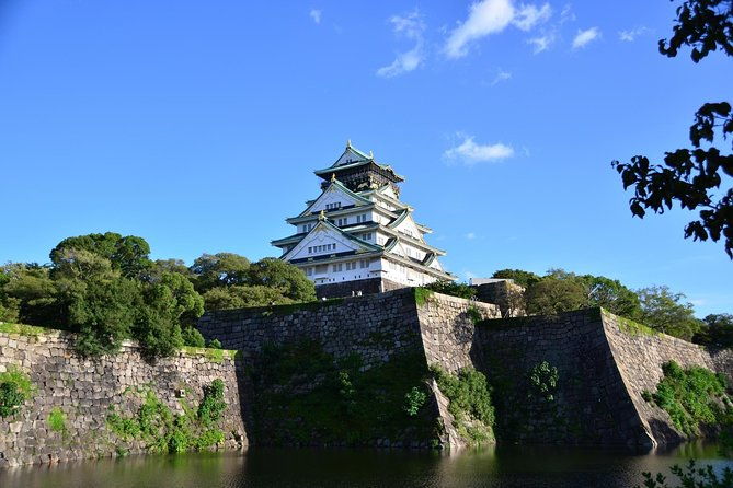private-car-full-day-tour-of-osaka-temples-gardens-and-kofun-tombs