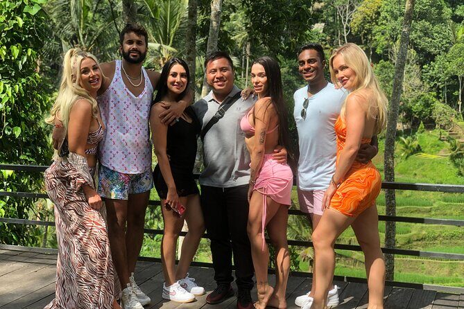 Private car hire in Bali with English speaking driver - Summary of the Experience