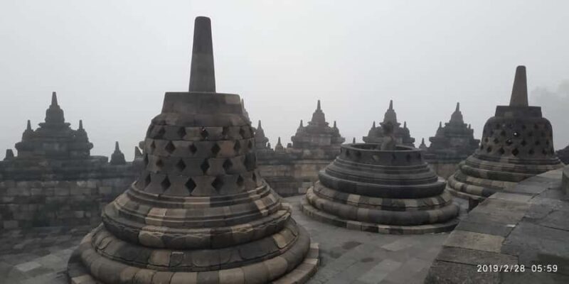Private car Sunrise Setumbu Hill Borobudur & Prambanan - Introduction
