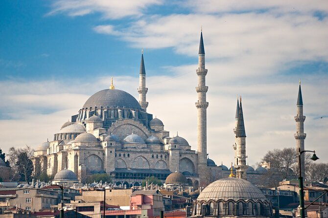 private-car-tour-of-istanbul-old-city-and-top-attractions
