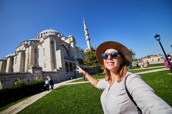 private-car-tour-of-istanbul-old-city-and-top-attractions