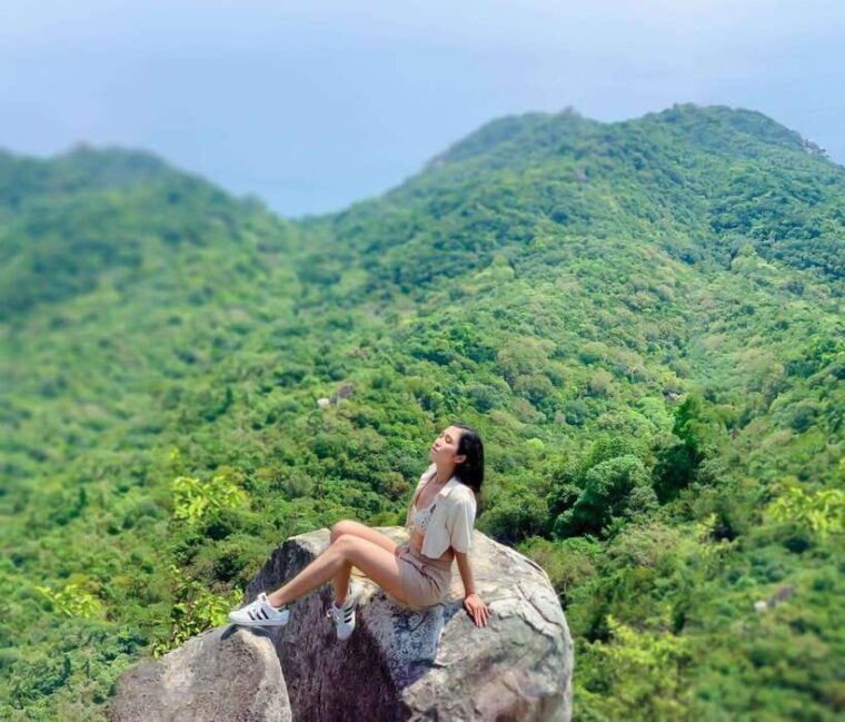 private-car-tour-of-koh-tao-8-viewpoints-beach