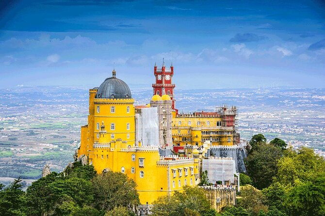 private-car-tour-to-pena-palace-and-national-park