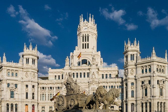 private-car-transfer-from-lisbon-to-madrid-with-2-hours-for-sightseeing