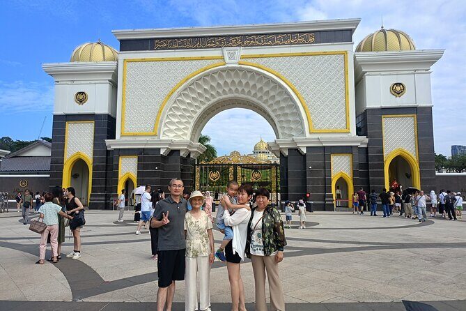 Private Car Transfer: Singapore to Johor Bahru - Pricing & What’s Included