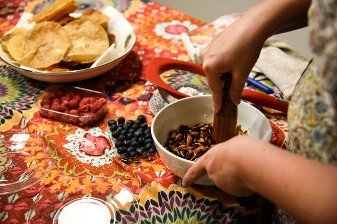 Private Casablanca Market Tour and Cooking Class with Chamsi - Key Points