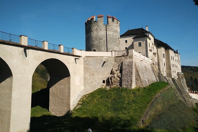 private-castle-tour-from-prague-konopiste-cesky-sternberk