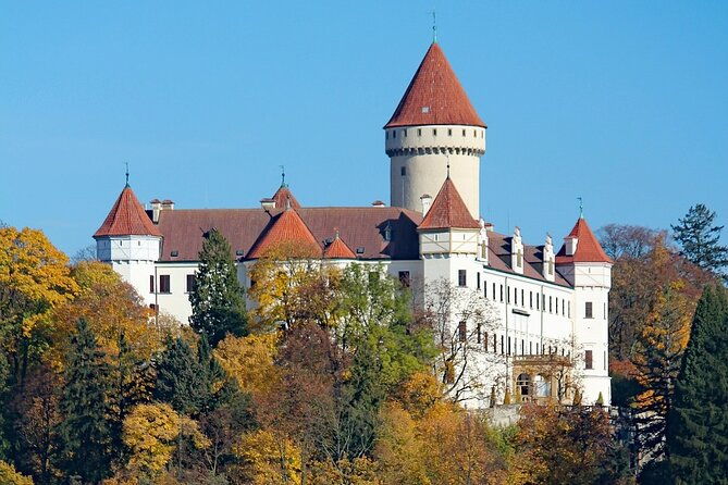 private-castle-tour-from-prague-konopiste-cesky-sternberk