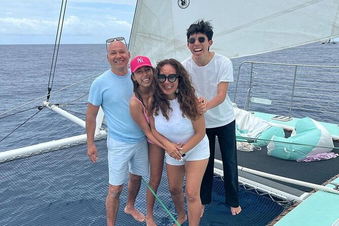 private-catamaran-charter-in-waikiki-1-6-guests-2