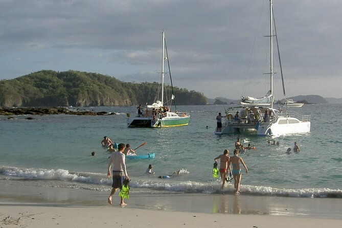 private-catamaran-charter-tamarindo