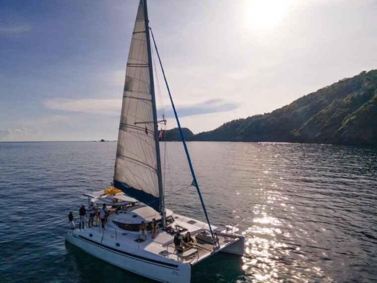private-catamaran-to-coral-island-full-day