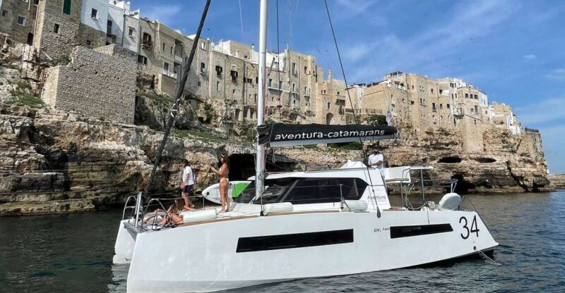 private-catamaran-tour-in-polignano-a-mare