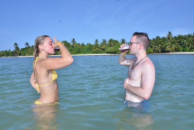 private-catamaran-wonderful-snorqueling-slide-entartaiment-team