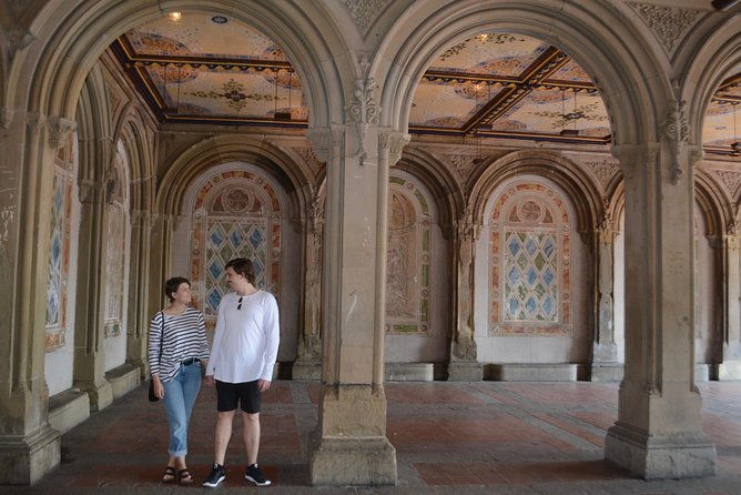 private-central-park-guided-tour-with-professional-photoshoot