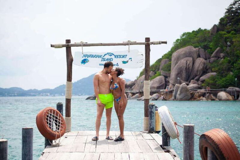 private-charter-boat-around-koh-tao-snorkel-paradise