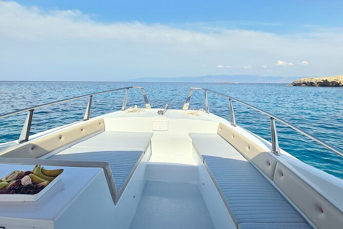 private-charter-to-blue-lagoon-amore-mio