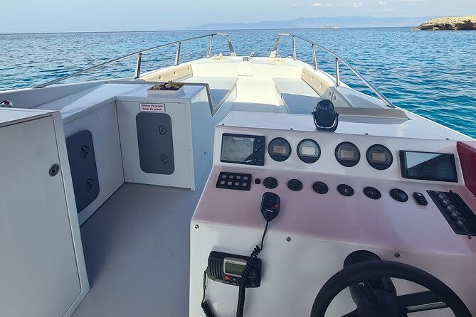 private-charter-to-blue-lagoon-amore-mio