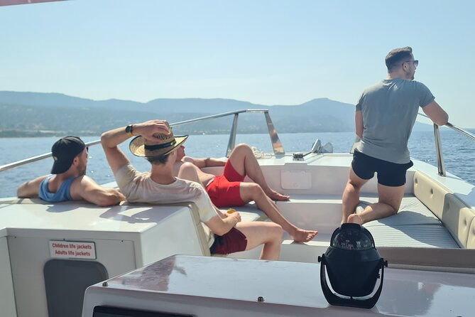 private-charter-to-blue-lagoon-amore-mio