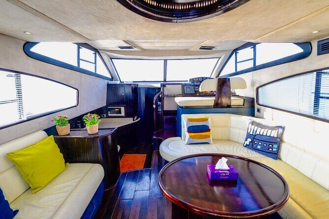 Private Charter Yacht: Dubai Marina, Atlantis And Burj al Arab - The Sum Up: Is It Worth It?
