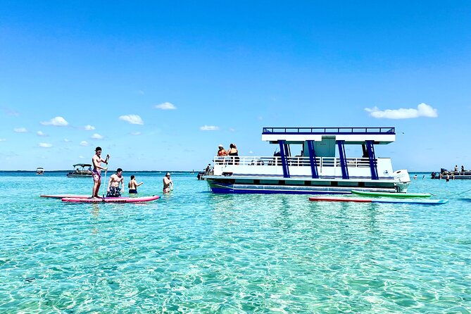 private-chartered-pontoon-boat-up-to-16-guests-with-restroom-2