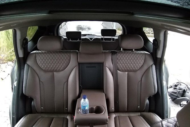 private-chauffeur-service-and-executive-car-hire-4-hours-custom