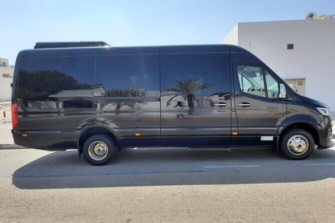 Private Chauffeur Services with Vehicles - Key Points  