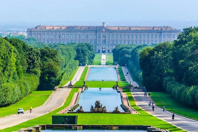 private-chauffeured-tour-to-caserta-royal-palace-from-rome-and-designer-outlet