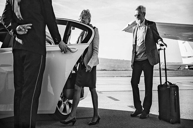 private-chauffeured-transfer-between-cdg-airport-and-paris