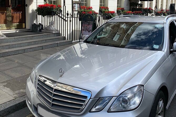 private-chauffeured-vehicle-in-london