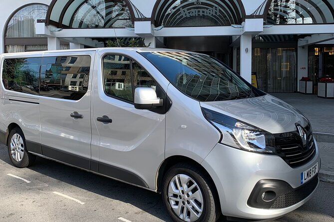 private-chauffeured-vehicle-in-london