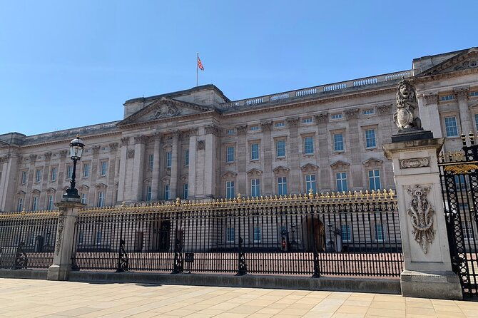 private-chauffeured-vehicle-in-london