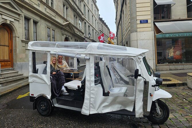 private-chocolate-tour-in-geneva-by-tuk-tuk