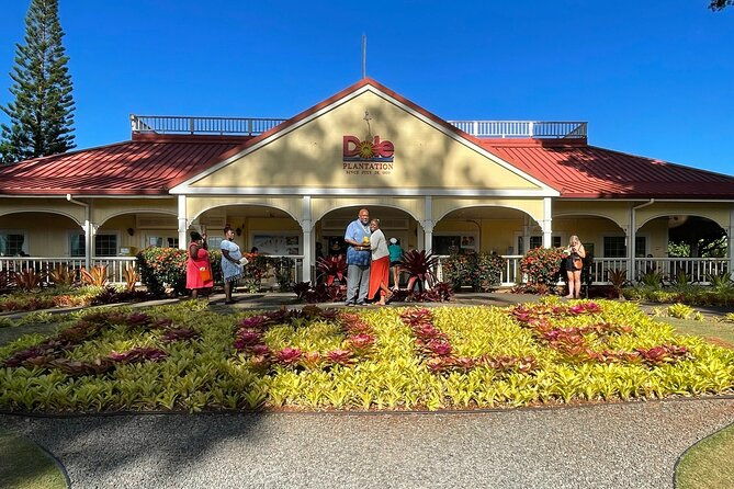 private-circle-island-on-oahu-fabulous-tour-for-group-up-to-6