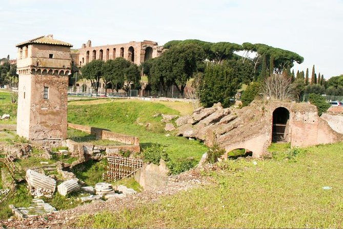 private-circus-maximus-and-aventine-keyhole-tour