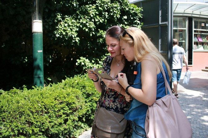 private-city-discovery-tour-a-historical-treasure-hunt