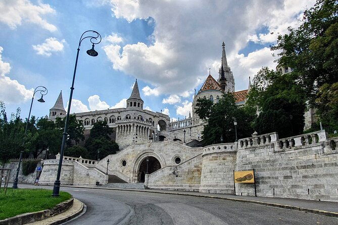 private-city-tour-by-van