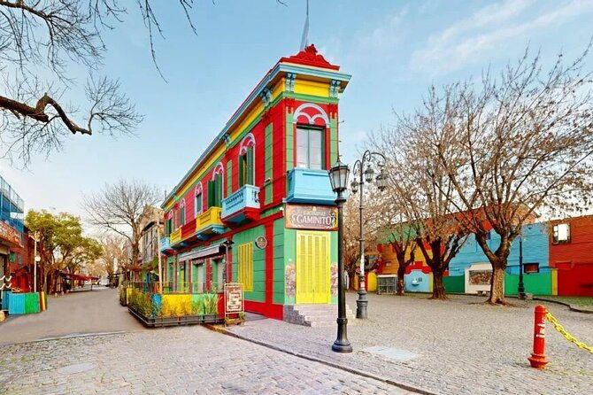 private-city-tour-of-buenos-aires-by-vip-car