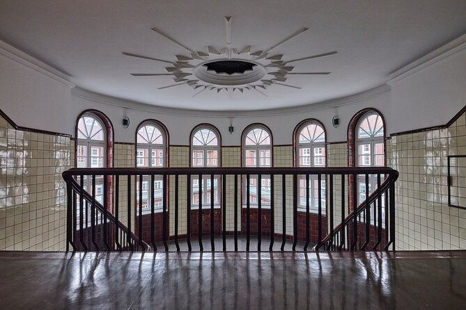 private-city-tour-of-hamburgs-unesco-world-heritage-site