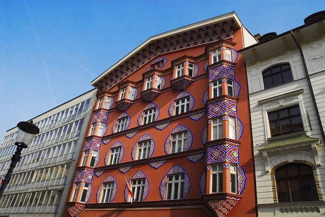 private-city-tour-of-ljubljana-2-hours-with-a-friendly-and-fun-local-guide-2
