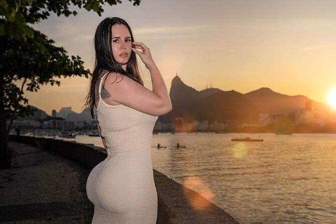 private-city-tour-spacious-land-cruiser-4x4-up-to-7-passengers