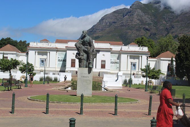 Private City Tour Table Mountain + Cable Car Ticket Camps Bay H/D - Key Points