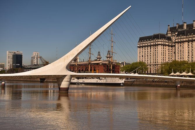 private-city-tour-transfer-to-the-international-airport