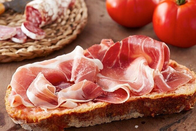 private-city-tour-with-breakfast-or-afternoon-coffee-in-alcazar-gardens